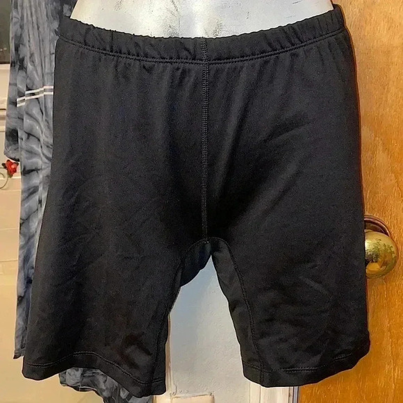 BCG Athletic Mid-Rise Shorts - Picture 1 of 4